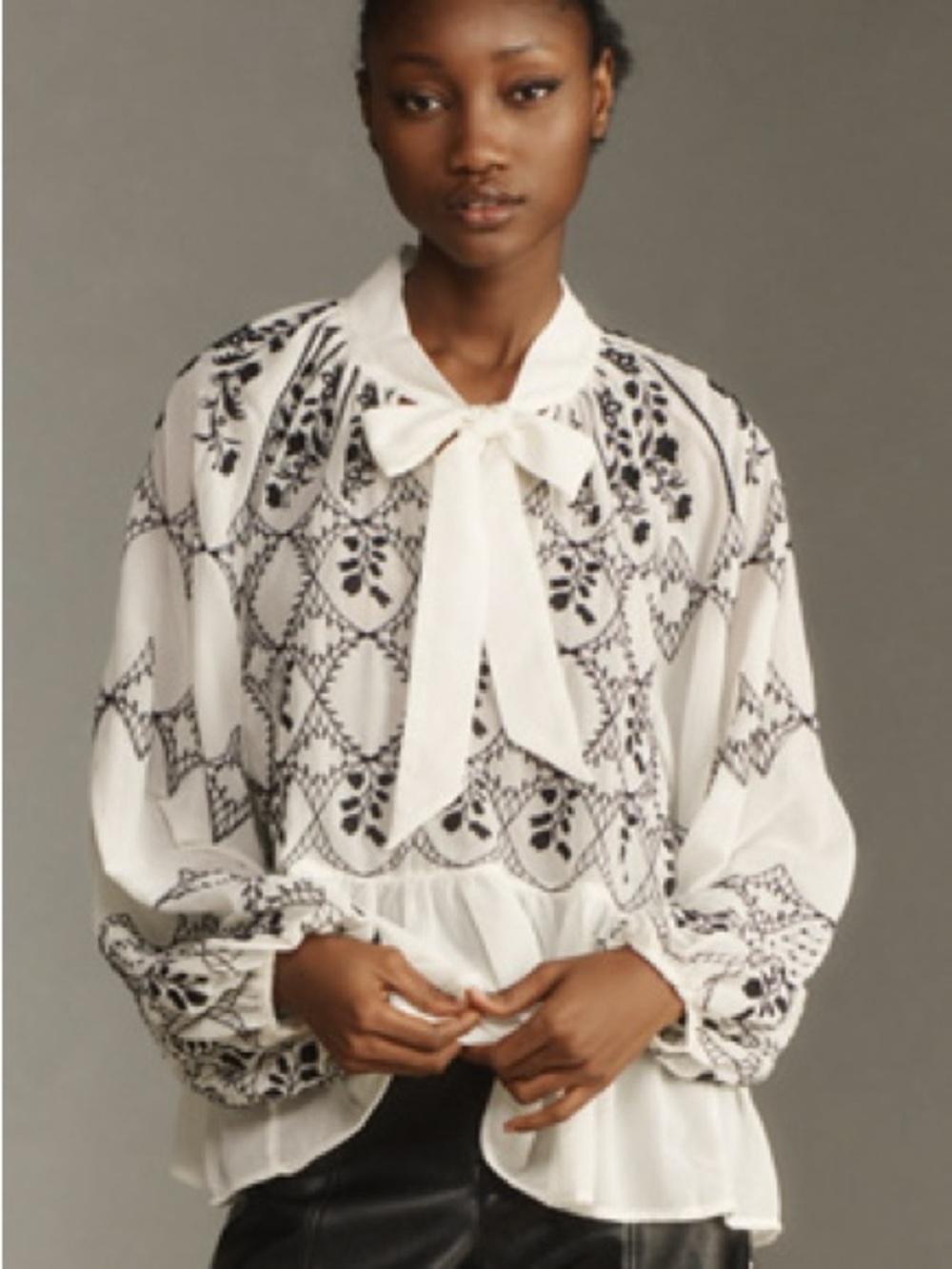 Anthropologie Romantic Womens Ivory Embroidered Tie-Neck Peasant Blouse XL
